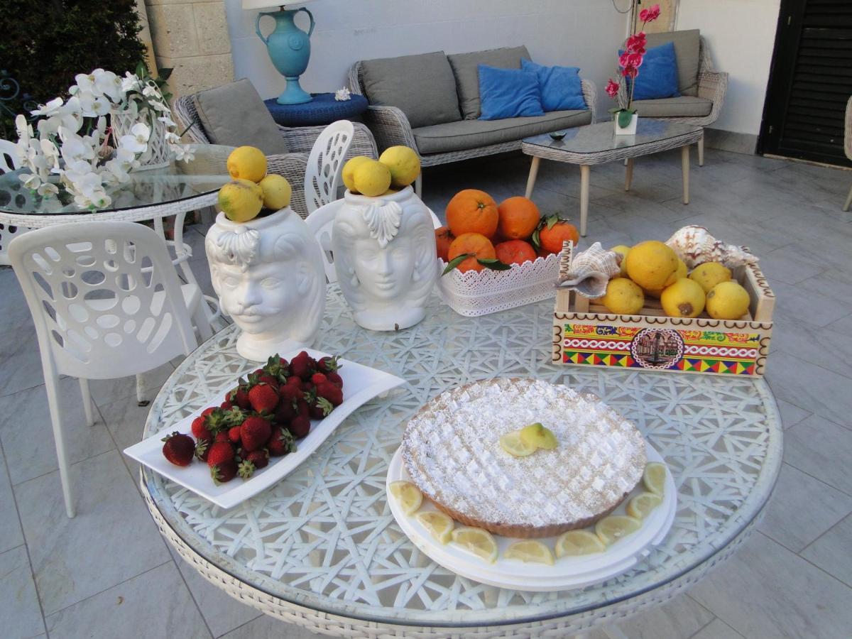 Bed and Breakfast Le Vele Кампофеліче-ді-Роччелла Екстер'єр фото